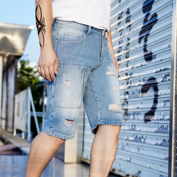 

Men Washed Ripped Denim Shorts, Light wash