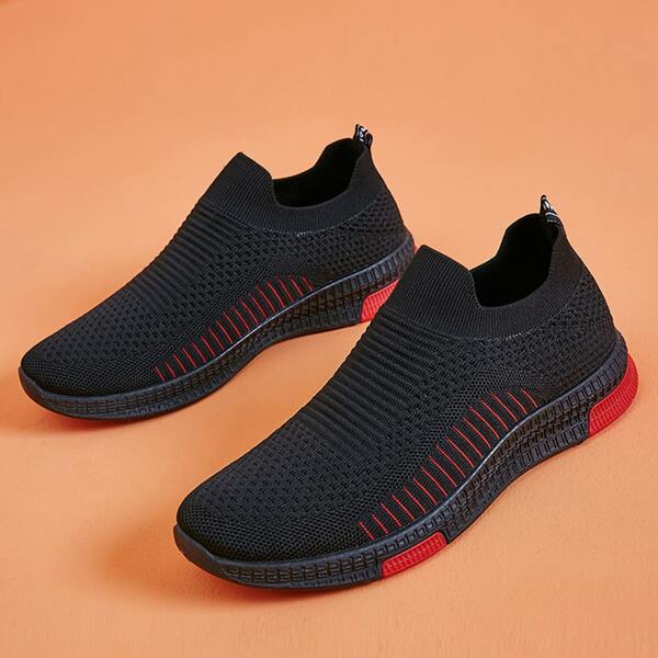 

Men Slip On Breathable Running Shoes, Black