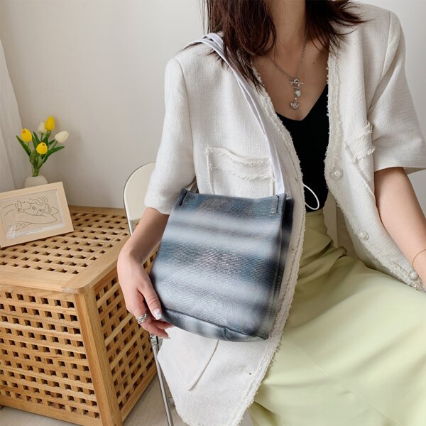 

Gradient Shoulder Bag, Black and white