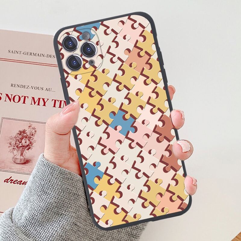 

Geo Pattern Phone Case, Multicolor