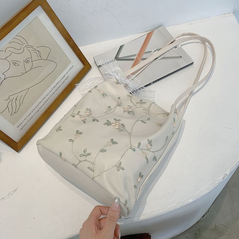 

Flower Embroidered Tote Bag, White