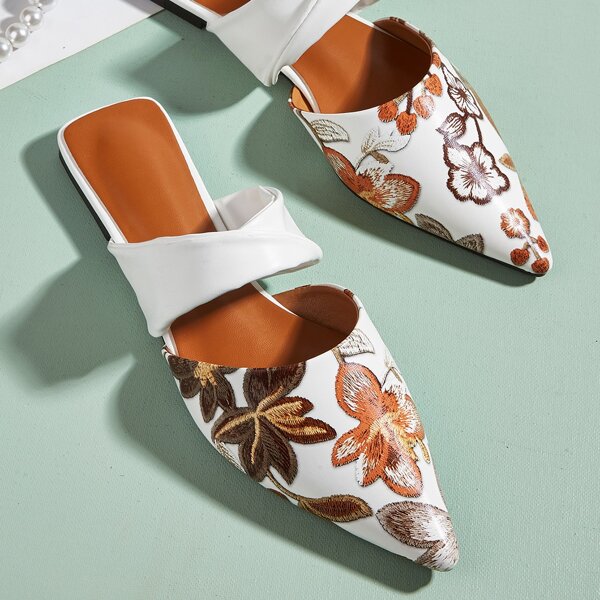 

Floral Embroidery Flat Mules, Multicolor