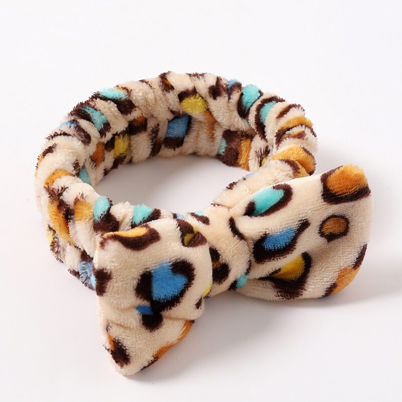 

Leopard Pattern Bath Headband, Multicolor