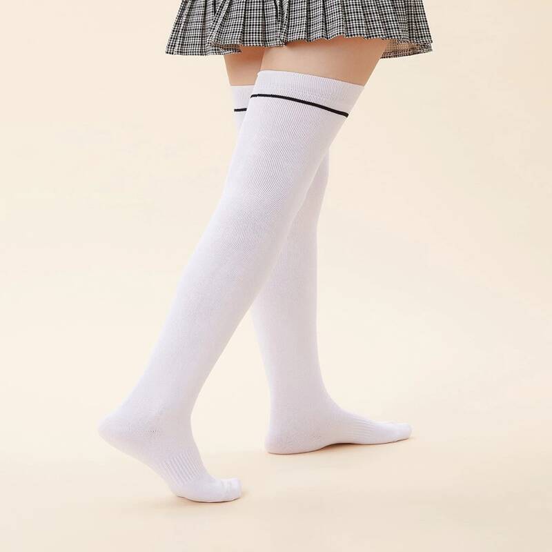 

2pairs Striped Stockings, Black and white