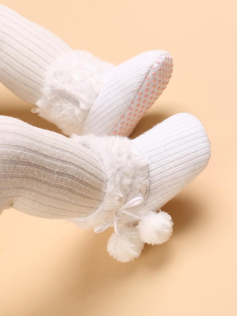 1對寶寶女孩極簡風格短靴,帶小毛球裝飾 - 白色 - 查看 1