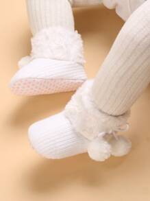 1對寶寶女孩極簡風格短靴,帶小毛球裝飾 - 白色 - 查看 4