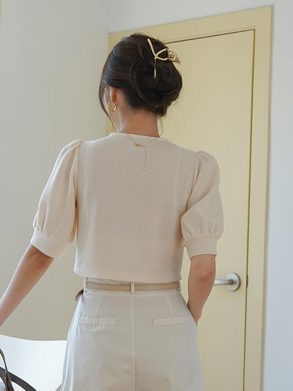 Button Front Puff Sleeve Crop Blouse