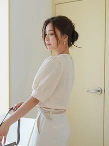 DAZY Áo crop top tay phồng cài cúc phía trước - Màu Khaki - Xem 6