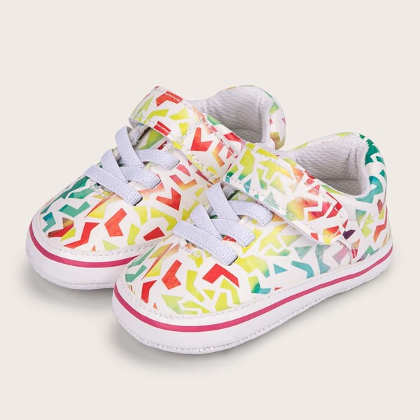 

Baby Boys Geometric Graphic Velcro Strap Sneakers, Multicolor