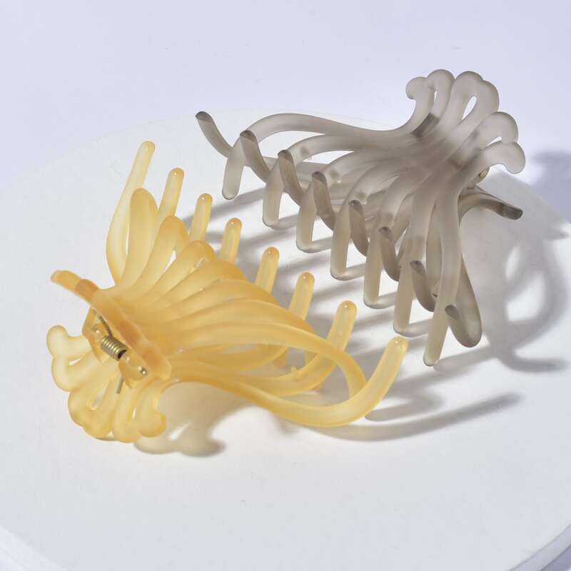 

2pcs Minimalist Hair Claw, Multicolor