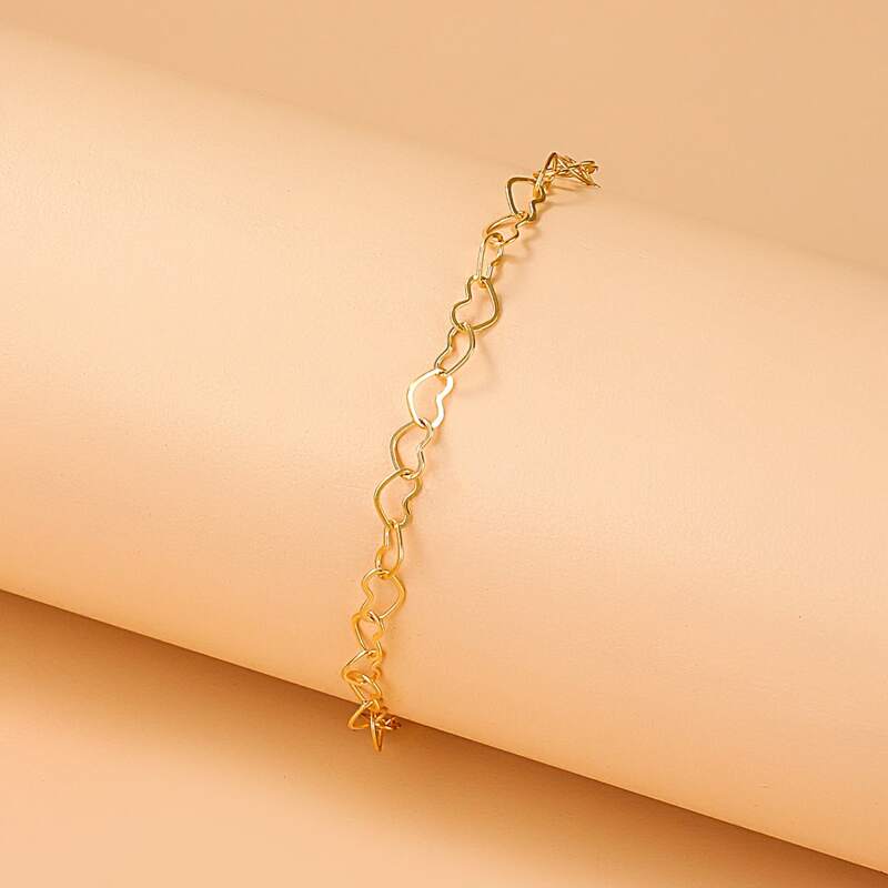 

Hollow Out Heart Bracelet, Gold