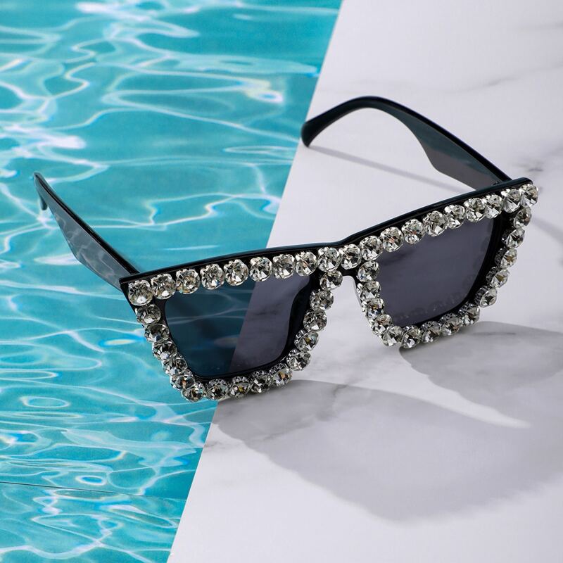 

Rhinestone Frame Tinted Lens Sunglasses