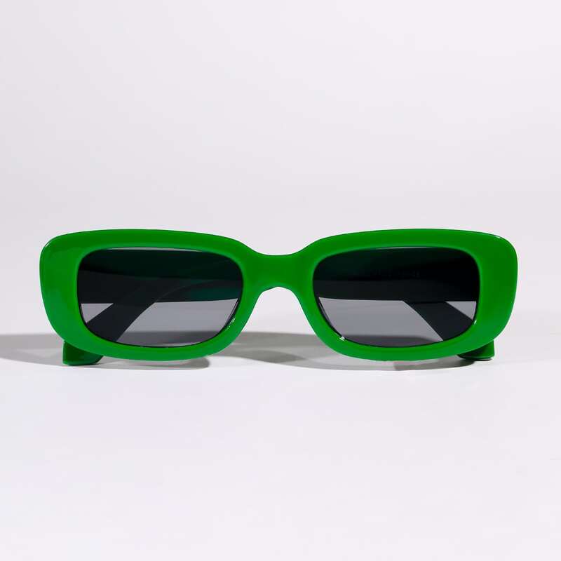 

Square Frame Tinted Lens Sunglasses