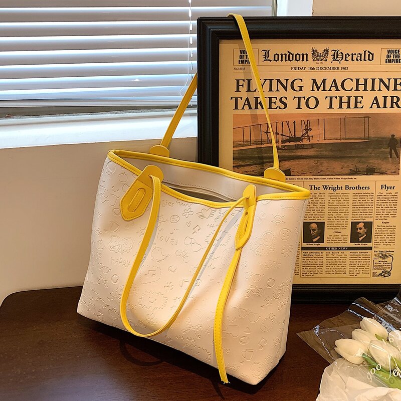 

Contrast Binding Tote Bag, Yellow