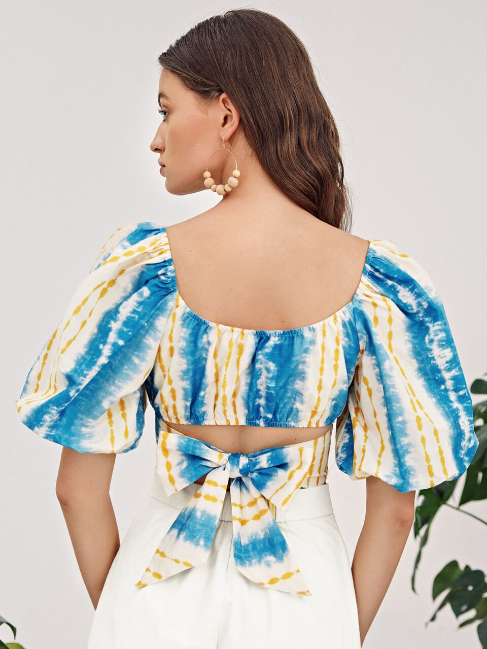 Tie Back Puff Sleeve Top