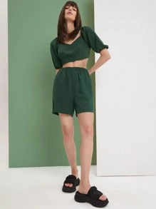Solid Elastic Waist Shorts - Dark Green - View 1