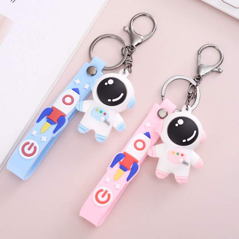 

1pc Random Astronaut Pendant Keychain, Multicolor