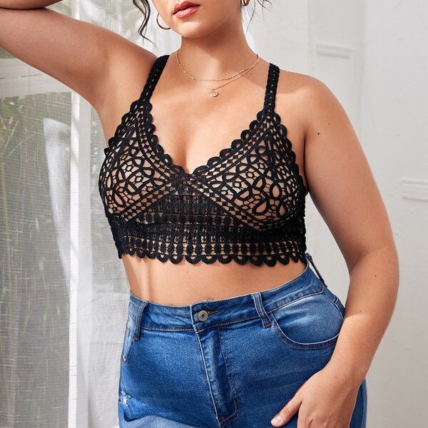 

Plus Hollow Out Bralette, Black