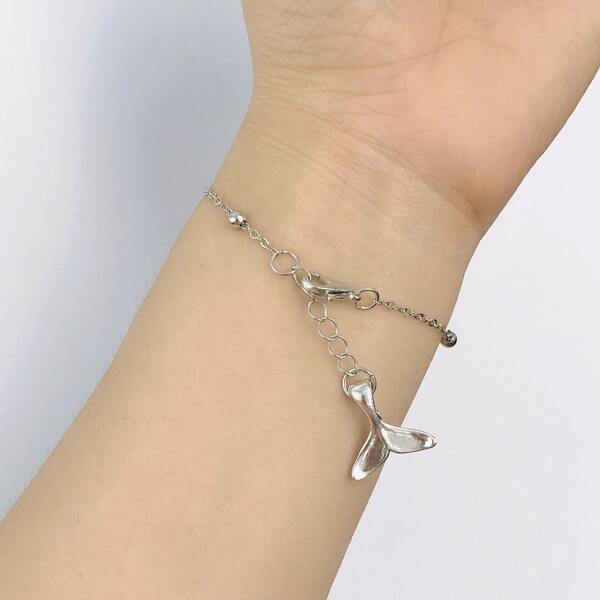 

Fish Tail Charm Bracelet, Silver