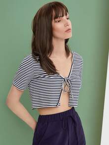 Áo nữ Thắt nơ trước Sọc Gợi cảm - Đen và trắng - Xem 6