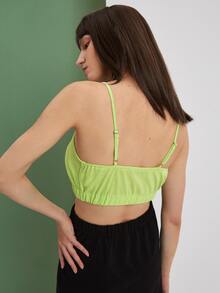 SHEIN EZwear 胸部褶皺吊帶短款上衣 - 青檸色 - 查看 2