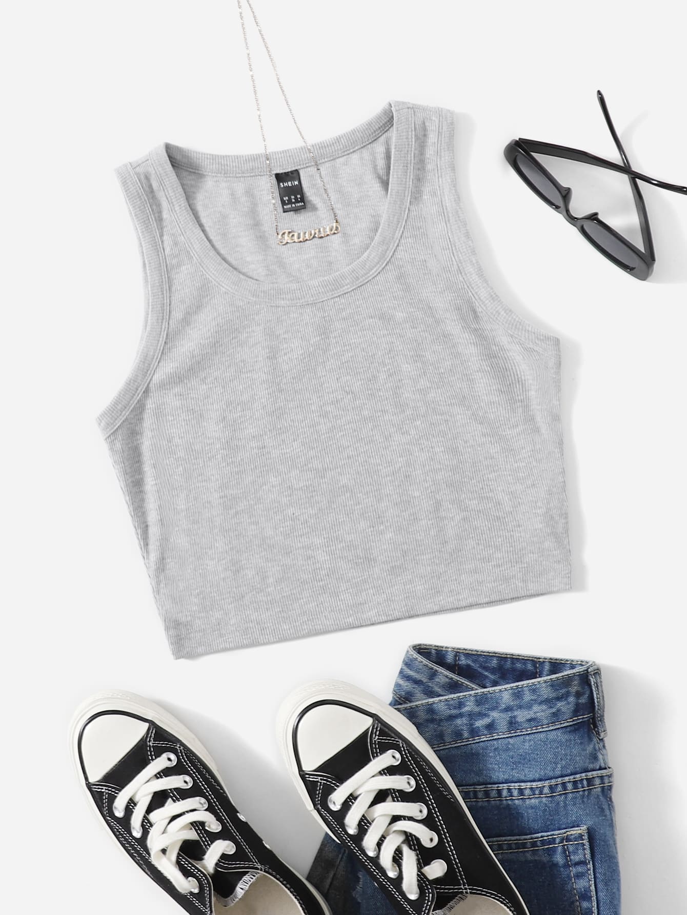 SHEIN EZwear Top sin mangas liso con cuello redondo grande - Gris Claro - Ver 1