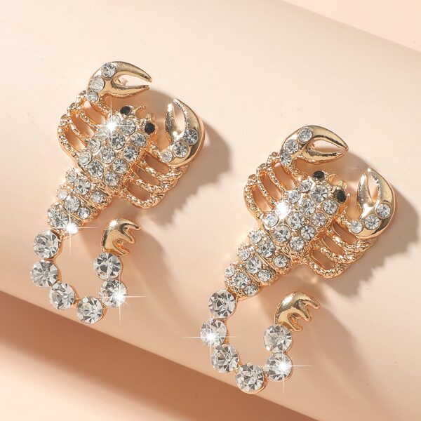 

Rhinestone Scorpion Decor Earrings, Gold