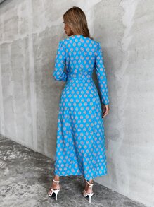 Aveloria Allover Print Split Side Fitted Dress - Blue - View 2