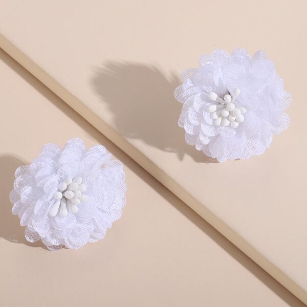 

Flower Stud Earrings, White