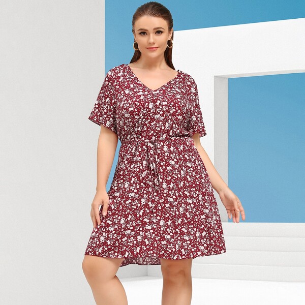 

Plus Allover Floral Belted Dress, Red