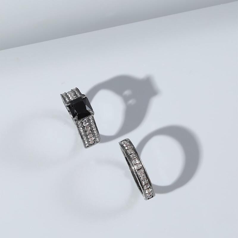 

2pcs Guys Rhinestone Decor Ring, Black