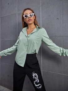 SHEIN Essnce Camisa unicolor con botón delantero - Verde Oscuro - Ver 4