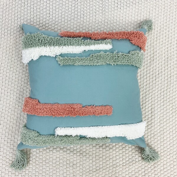 

Tassel Decor Cushion Cover Without Filler, Multicolor