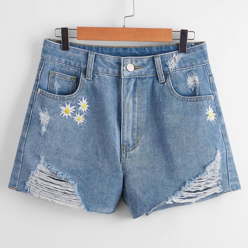 

Floral Embroidery Ripped Denim Shorts, Light wash