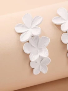 Andkiss Pendientes Con Decoración De Flores - Blanco - Ver 3