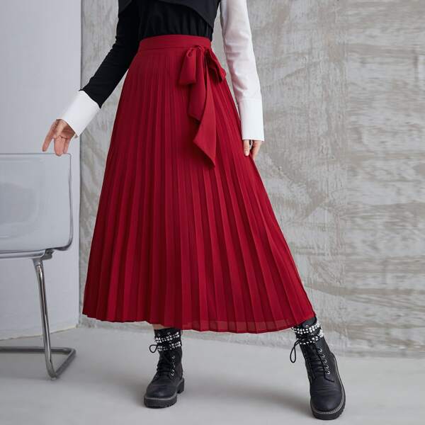 

Pleated Bow Solid Skirt, Burgundy