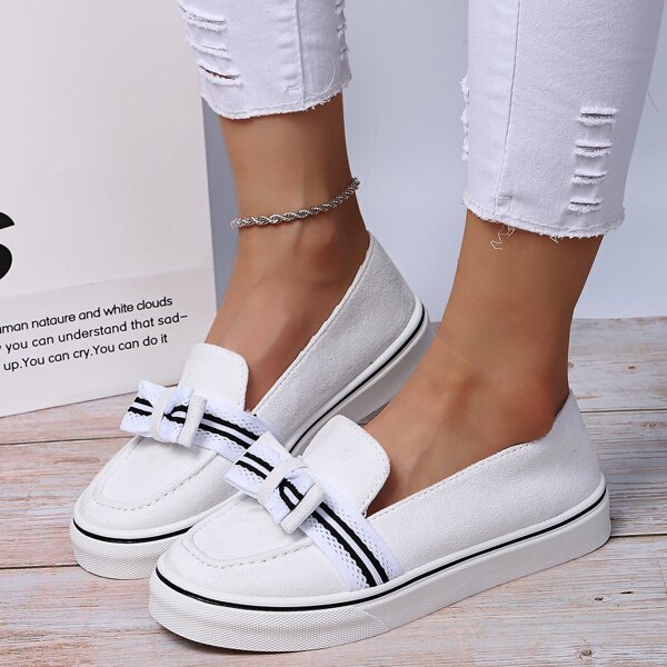 

Striped Pattern Bow Decor Sneakers, White