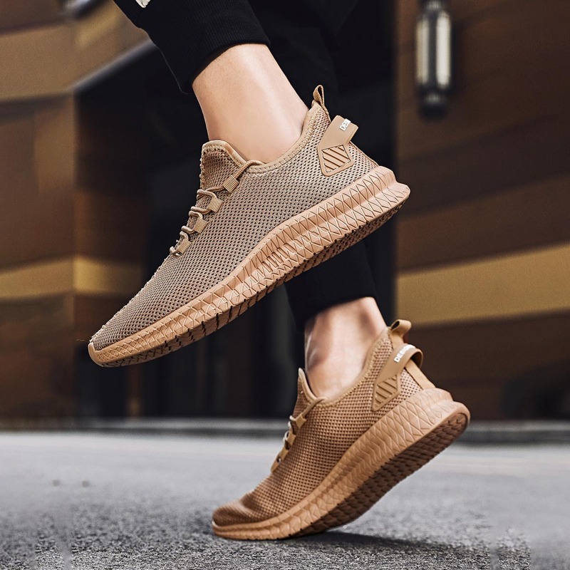 

Guys Lace-up Decor Sneakers, Brown