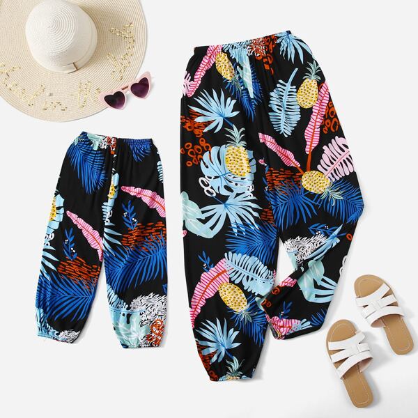 

Tropical Print Tapered Pants, Multicolor