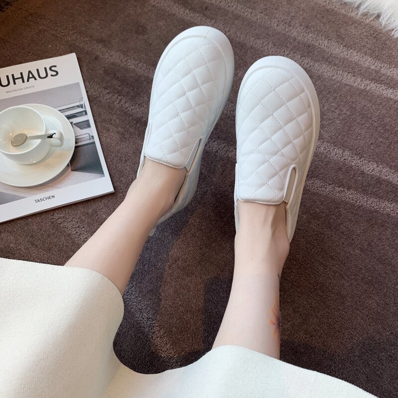 

Slip On Quilted Sneakers, White