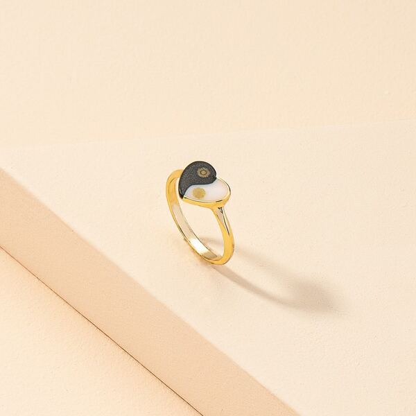 

Yin & Yang Heart Decor Ring, Multicolor