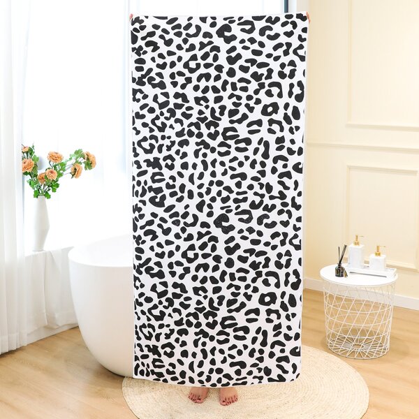 

Leopard Print Bath Towel, Black and white