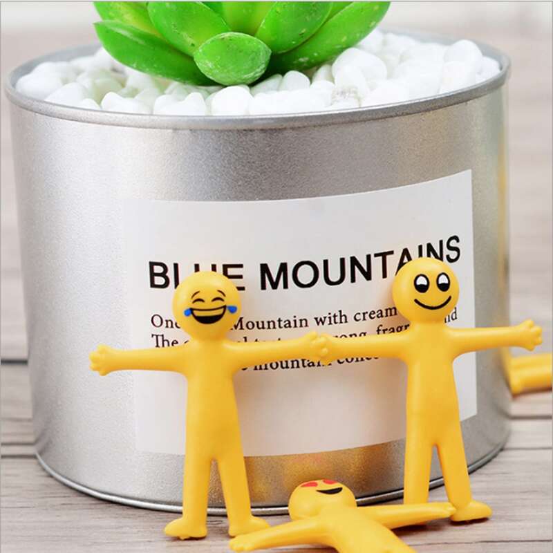 

2pcs Random Cartoon Stretchy Toy, Multicolor
