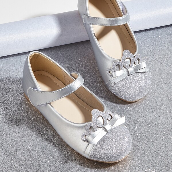 

Girls Metallic Glitter Decor Flats, Silver