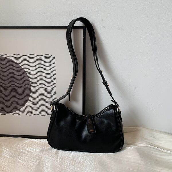 

Minimalist Shoulder Bag, Black