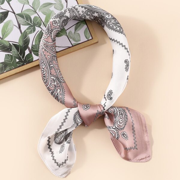 

Paisley Print Bandana, Multicolor
