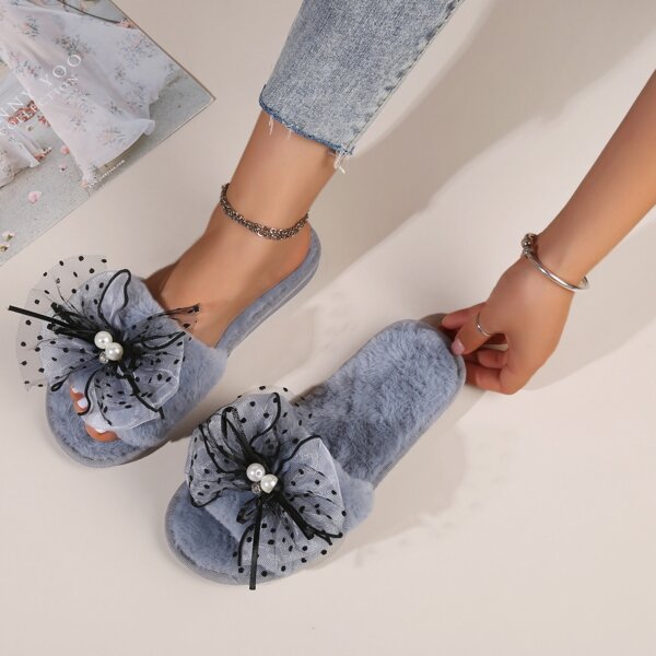

Faux Pearl & Bow Decor Fluffy Slippers, Grey