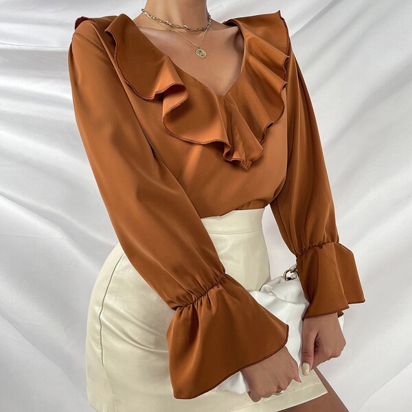 

Solid Ruffle V Neck Trumpet Sleeve Blouse, Coffee brown