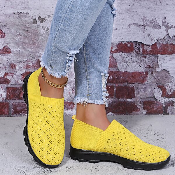 

Slip On Breathable Running Shoes, Yellow