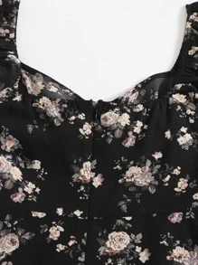 SHEIN 大碼甜心領泡泡袖碎花連衣裙 - 黑色 - 查看 3